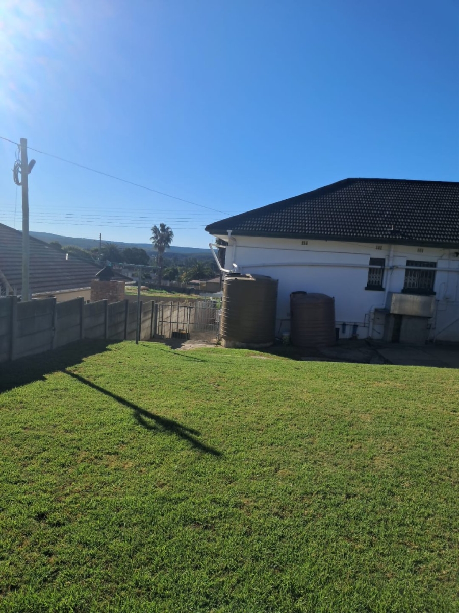 3 Bedroom Property for Sale in Heuwelkruin Eastern Cape